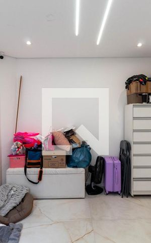 Casa de condomínio à venda com 165m², 3 quartos e 2 vagas Casa de condomínio à venda com 165m², 3 quartos e 2 vagasQuarto Suíte 1