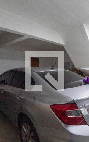 Casa de condomínio à venda com 165m², 3 quartos e 2 vagas Casa de condomínio à venda com 165m², 3 quartos e 2 vagasGaragem
