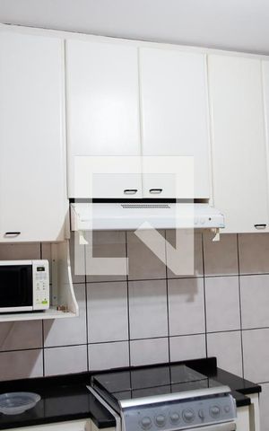 Casa à venda com 280m², 3 quartos e 2 vagas Casa à venda com 280m², 3 quartos e 2 vagascozinha