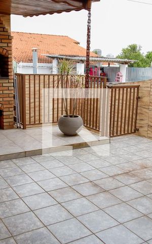 Casa à venda com 280m², 3 quartos e 2 vagas Casa à venda com 280m², 3 quartos e 2 vagasLavanderia