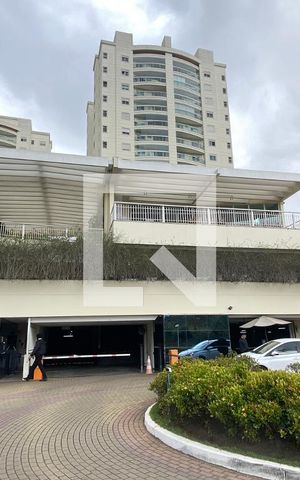 Apartamento para alugar com 133m², 3 quartos e 2 vagasFachada