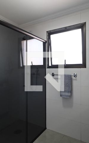 Apartamento à venda com 198m², 4 quartos e 4 vagasBanheiro