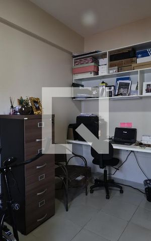 Apartamento à venda com 198m², 4 quartos e 4 vagasEscritório