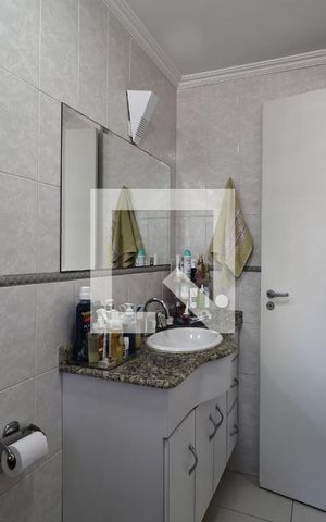 Apartamento à venda com 198m², 4 quartos e 4 vagasBanheiro da Suíte 1