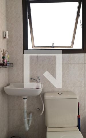 Apartamento à venda com 198m², 4 quartos e 4 vagasBanheiro de serviço