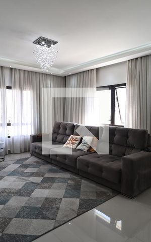Apartamento à venda com 198m², 4 quartos e 4 vagasSala