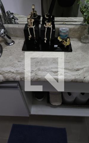 Apartamento à venda com 198m², 4 quartos e 4 vagasLavabo