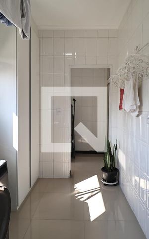 Apartamento à venda com 198m², 4 quartos e 4 vagasÁrea de Serviço