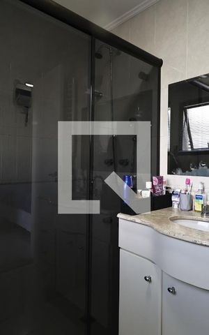 Apartamento à venda com 198m², 4 quartos e 4 vagasBanheiro da Suíte 2