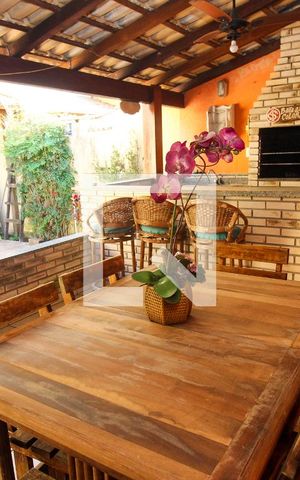 Casa de condomínio à venda com 111m², 3 quartos e 2 vagas Casa de condomínio à venda com 111m², 3 quartos e 2 vagasVaranda