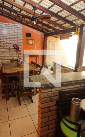 Casa de condomínio à venda com 111m², 3 quartos e 2 vagas Casa de condomínio à venda com 111m², 3 quartos e 2 vagasVaranda