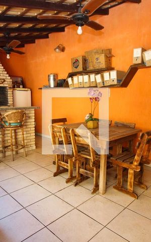 Casa de condomínio à venda com 111m², 3 quartos e 2 vagas Casa de condomínio à venda com 111m², 3 quartos e 2 vagasVaranda