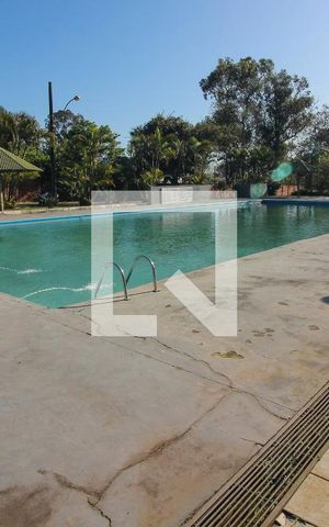 Casa de condomínio à venda com 111m², 3 quartos e 2 vagas Casa de condomínio à venda com 111m², 3 quartos e 2 vagasÁrea comum - Piscina
