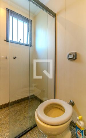 Apartamento para alugar com 220m², 3 quartos e 3 vagasBanheiro da Suíte 2