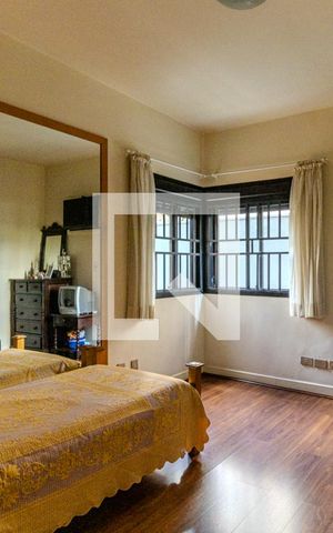 Apartamento para alugar com 220m², 3 quartos e 3 vagasSuíte 2