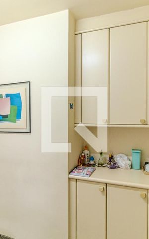 Apartamento para alugar com 220m², 3 quartos e 3 vagasCopa