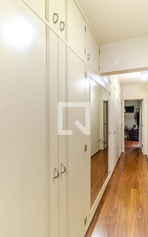 Apartamento para alugar com 220m², 3 quartos e 3 vagasSuíte 3