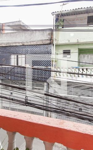 Casa à venda com 130m², 3 quartos e 2 vagas Casa à venda com 130m², 3 quartos e 2 vagasVista Quarto da casa 1