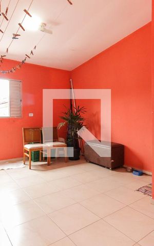 Casa à venda com 130m², 3 quartos e 2 vagas Casa à venda com 130m², 3 quartos e 2 vagasÁrea de Serviço da casa 1
