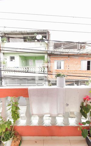 Casa à venda com 130m², 3 quartos e 2 vagas Casa à venda com 130m², 3 quartos e 2 vagasVaranda Sala da casa 1