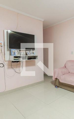 Casa à venda com 130m², 3 quartos e 2 vagas Casa à venda com 130m², 3 quartos e 2 vagasSala da Casa 2