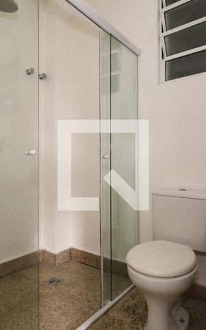 Casa para alugar com 190m², 3 quartos e 4 vagasBanheiro da Suíte 1