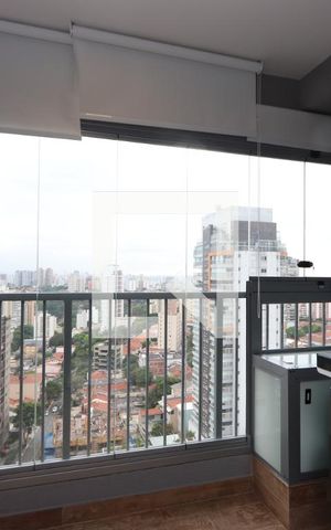 Studio para alugar com 25m², 1 quarto e sem vagaVaranda envidraçada