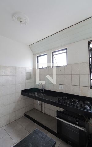 Apartamento à venda com 65m², 2 quartos e 1 vagaCozinha e Área de Serviço