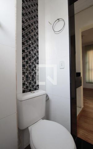 Apartamento à venda com 65m², 2 quartos e 1 vagaBanheiro Social