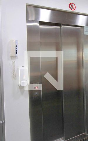 Apartamento à venda com 60m², 3 quartos e 1 vagaÁrea comum - Elevador