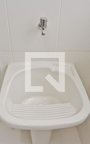Apartamento à venda com 100m², 3 quartos e 2 vagas Apartamento à venda com 100m², 3 quartos e 2 vagasÁrea de Serviço