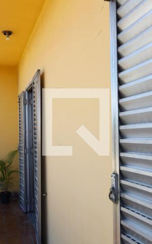 Casa à venda com 350m², 3 quartos e 3 vagasSacada