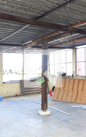 Casa à venda com 350m², 3 quartos e 3 vagasÁrea de Serviço e Lage