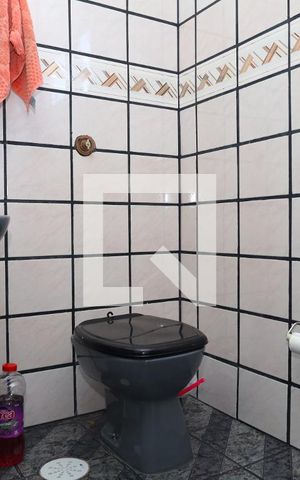 Casa à venda com 350m², 3 quartos e 3 vagasBanheiro 2