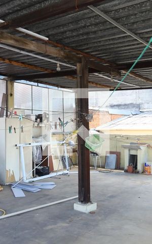 Casa à venda com 350m², 3 quartos e 3 vagasÁrea de Serviço e Lage
