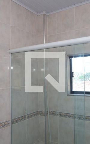 Casa à venda com 350m², 3 quartos e 3 vagasEdícula - Banheiro