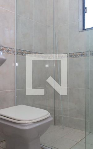 Casa à venda com 350m², 3 quartos e 3 vagasEdícula - Banheiro