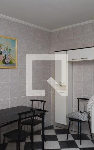 Casa à venda com 350m², 3 quartos e 3 vagasEdícula - Cozinha