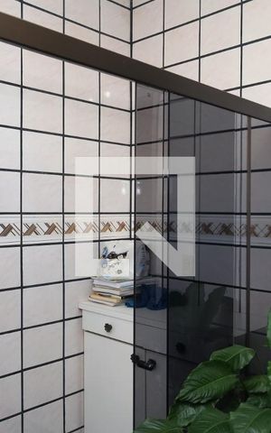 Casa à venda com 350m², 3 quartos e 3 vagasBanheiro 2