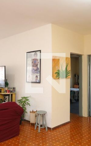 Casa à venda com 350m², 3 quartos e 3 vagasSala
