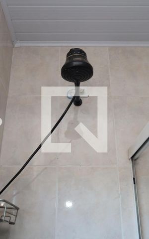 Casa à venda com 350m², 3 quartos e 3 vagasEdícula - Banheiro