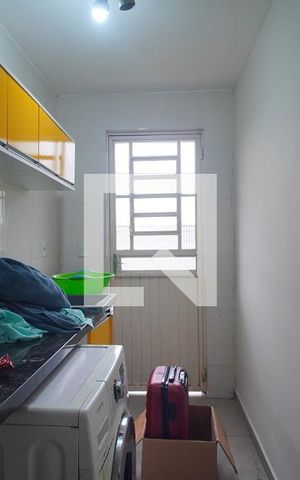 Casa à venda com 381m², 3 quartos e 1 vaga Casa à venda com 381m², 3 quartos e 1 vagaÁrea de Serviço