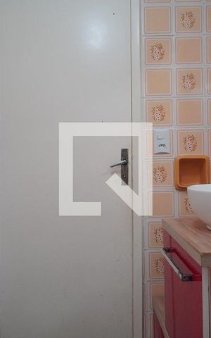 Casa à venda com 381m², 3 quartos e 1 vaga Casa à venda com 381m², 3 quartos e 1 vagaBanheiro 2