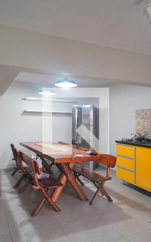 Casa à venda com 381m², 3 quartos e 1 vaga Casa à venda com 381m², 3 quartos e 1 vagaÁrea gourmet