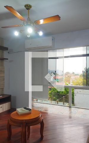 Casa à venda com 381m², 3 quartos e 1 vaga Casa à venda com 381m², 3 quartos e 1 vagaSala