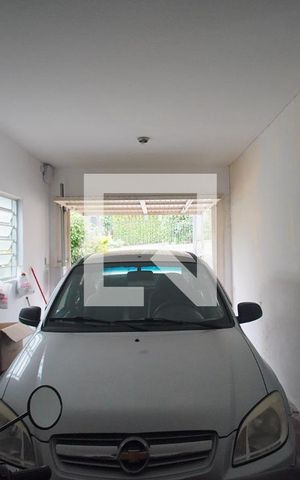Casa à venda com 381m², 3 quartos e 1 vaga Casa à venda com 381m², 3 quartos e 1 vagaGaragem