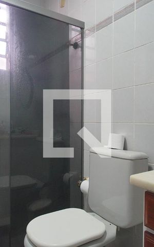 Casa à venda com 381m², 3 quartos e 1 vaga Casa à venda com 381m², 3 quartos e 1 vagaBanheiro 1
