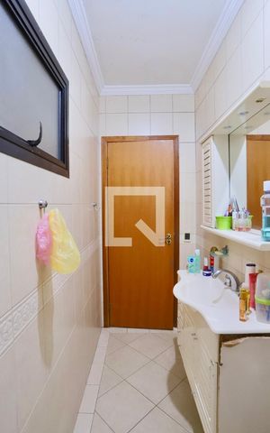 Casa à venda com 220m², 3 quartos e 5 vagas Casa à venda com 220m², 3 quartos e 5 vagasBanheiro do Quarto 3