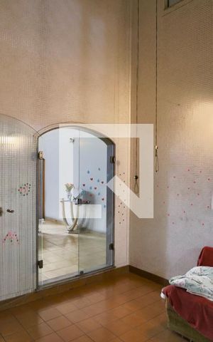 Casa à venda com 220m², 3 quartos e 5 vagas Casa à venda com 220m², 3 quartos e 5 vagasVaranda da Sala