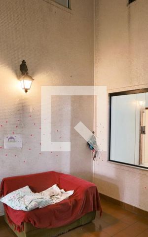 Casa à venda com 220m², 3 quartos e 5 vagas Casa à venda com 220m², 3 quartos e 5 vagasVaranda da Sala